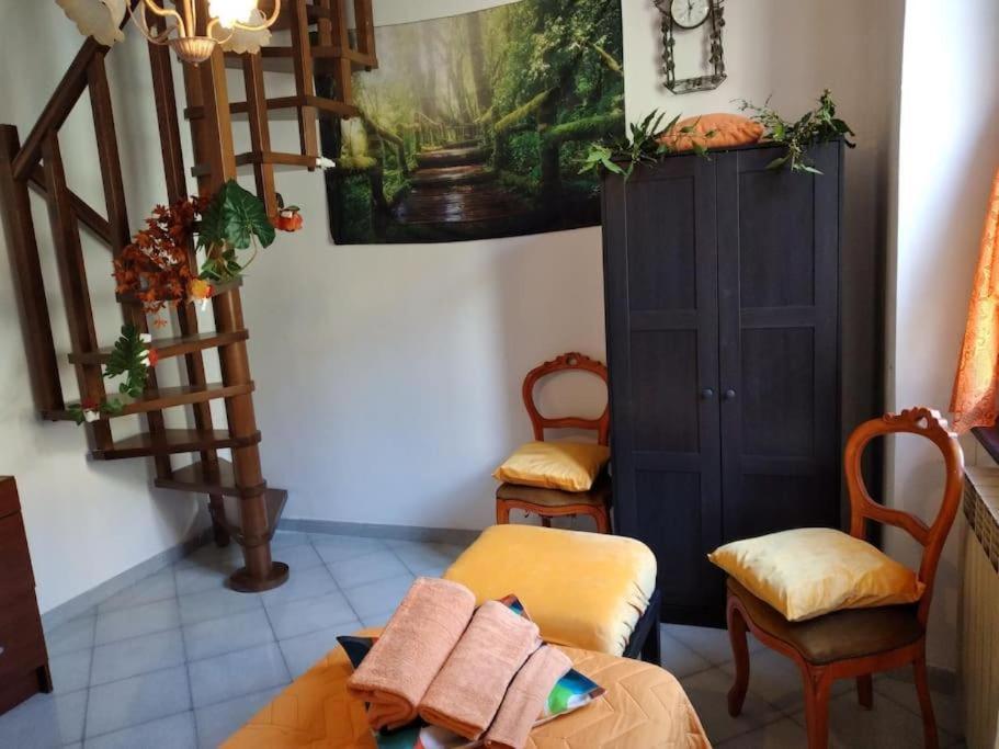 Casarinolaurino Valle Del Golfo Healthy Air Above The Sea Uscio Exterior photo