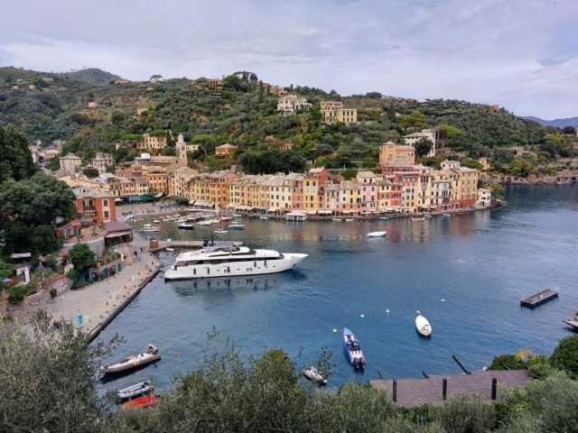 Casarinolaurino Valle Del Golfo Healthy Air Above The Sea Uscio Exterior photo