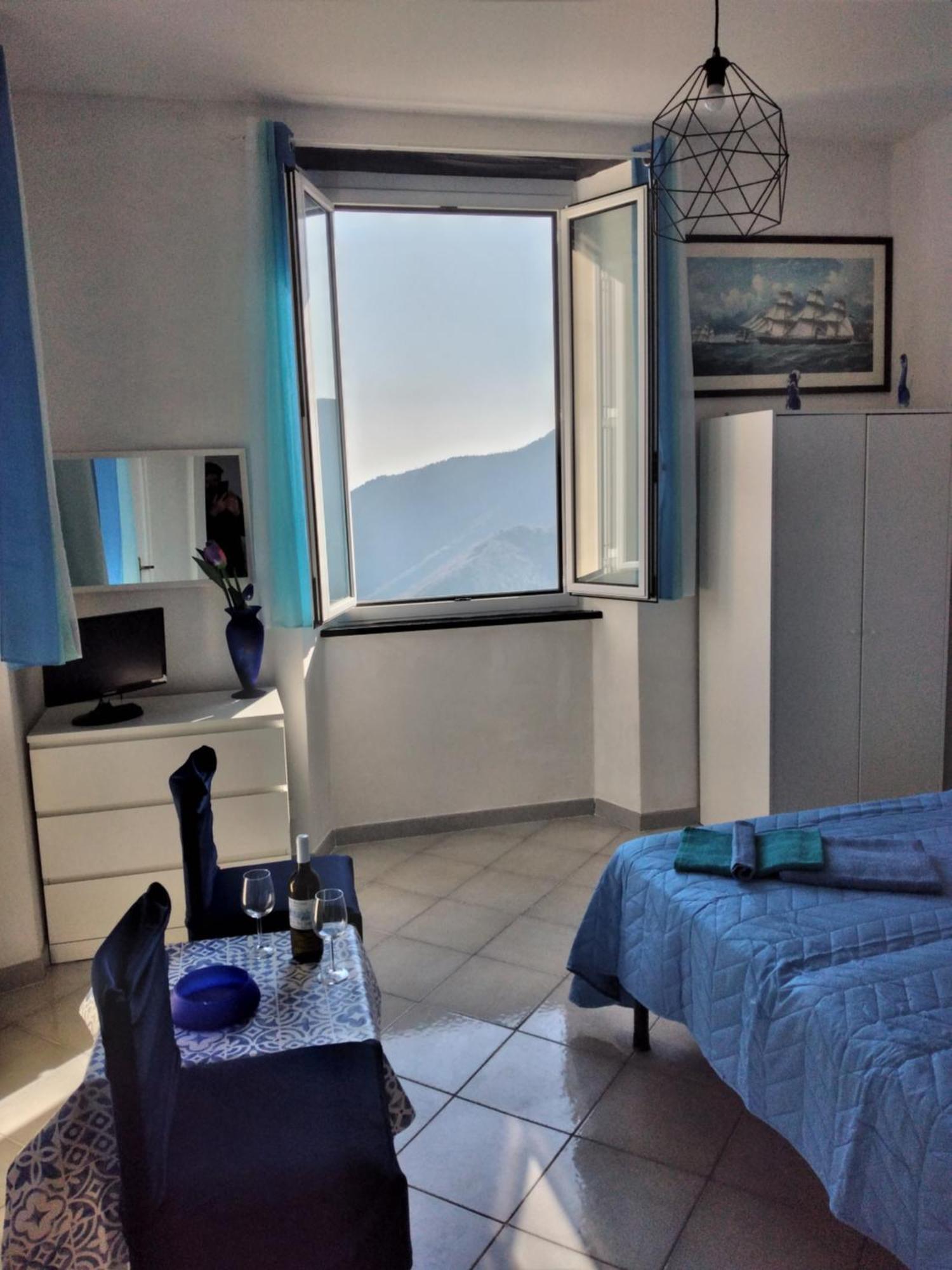 Casarinolaurino Valle Del Golfo Healthy Air Above The Sea Uscio Exterior photo